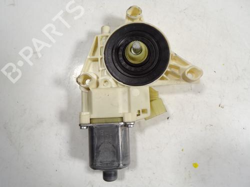 Used Right rear window motor MERCEDES-BENZ C-CLASS (W204) [2007-2015]  6929997