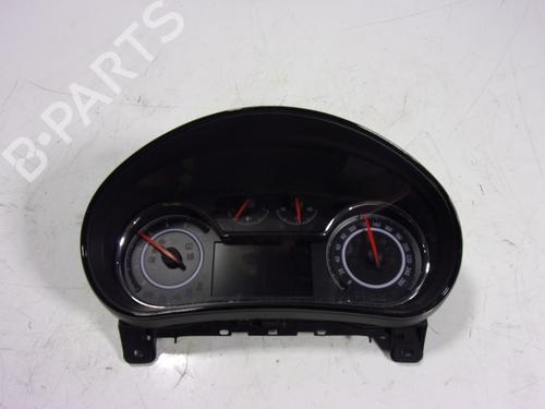 Used Instrument cluster OPEL INSIGNIA A (G09) 2.0 CDTI (68) (131 hp) 11044176