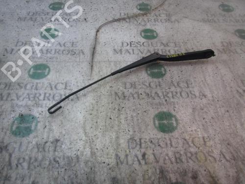 Used Front windshield wiper arm BMW X3 (E83) 2.0 sd (177 hp) 4009241