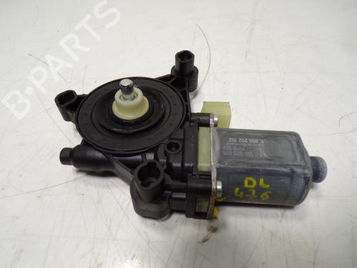 Used Right front window motor Right front window motor SEAT LEON Sportstourer (KL8, KLD) 2.0 TDI (150 hp) 13507464 13507464