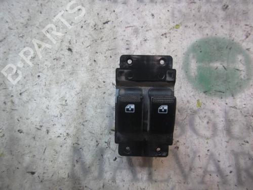 Used Left front window switch HYUNDAI i10 I (PA) [2007-2018]  3833060