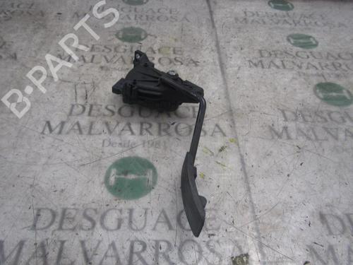 Used Pedal Pedal SUZUKI SWIFT III (MZ, EZ) 1.3 DDiS (RS413D) (69 hp) 3837097 3837097