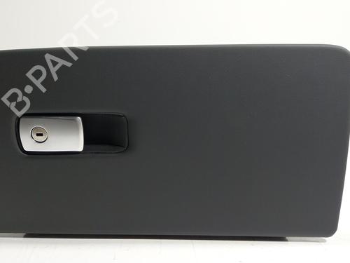 Used Glove box Glove box BMW XM (G09) XM All-wheel Drive (653 hp) 33744918 33744918