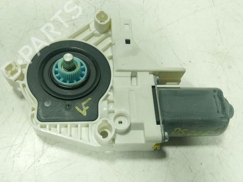 Used Right front window motor Right front window motor AUDI A6 C7 (4G2, 4GC) 2.0 TDI (190 hp) 32689883 32689883