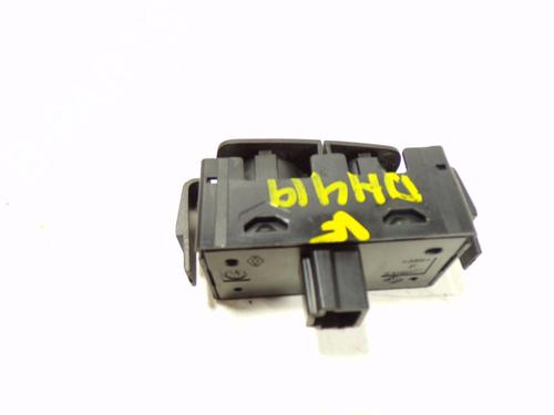 Warning switch DACIA SANDERO II TCe 90 (B8M1, B8MA, B8AC) | BP8416208I22 - Image 3