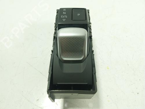 Used Gear lever Gear lever SEAT LEON (KL1, KLG) 2.0 TDI (116 hp) 32867307 32867307
