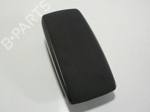 Used Armrest / Center console Armrest / Center console TOYOTA VERSO (_R2_) 1.6 (ZGR20_, ZGR20R) (132 hp) 13411275 13411275