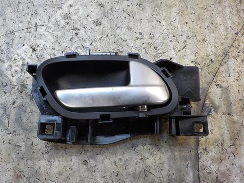Used Front right interior door handle Front right interior door handle PEUGEOT 208 I (CA_, CC_) 1.6 HDi / BlueHDi 75 (75 hp) 3850334 3850334