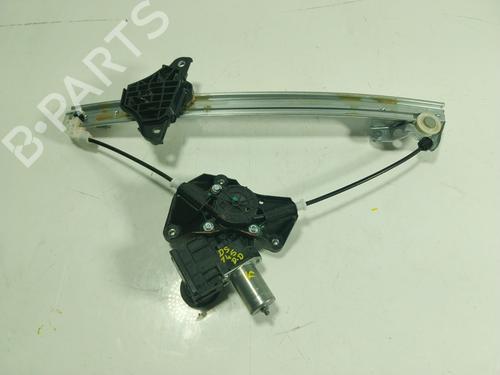 Vindusheismekanisme høyre foran TOYOTA YARIS CROSS (MXP_) 1.5 Hybrid (MXPJ11) (131 hp) 31089353