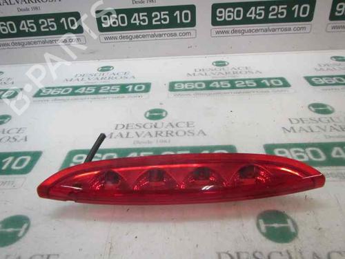 Used Rear center light Rear center light PEUGEOT 208 I (CA_, CC_) 1.2 VTI 82 (82 hp) 10968891 10968891