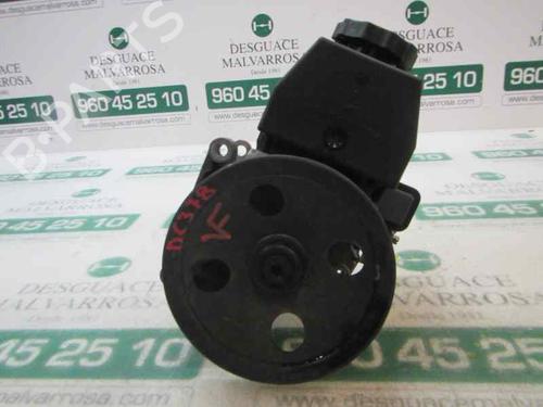 Used Steering pump MERCEDES-BENZ SLK (R170) 200 (170.435) (136 hp) 3875573