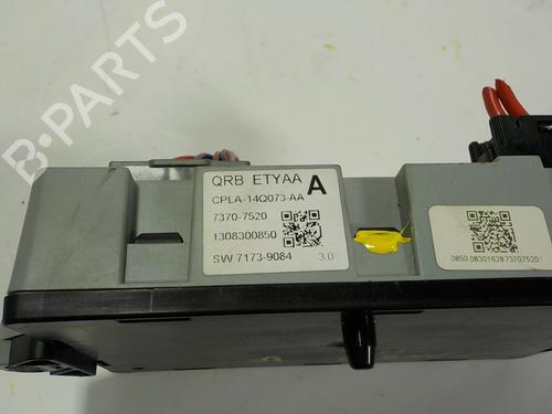 Fuse box LAND ROVER RANGE ROVER SPORT II (L494) 3.0 SDV6 4x4 | BP13515057E1 