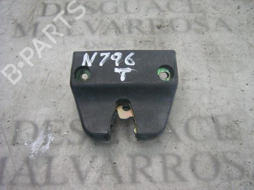 Tailgate lock AUDI 80 B4 Saloon (8C2) [1991-1995]  3741927