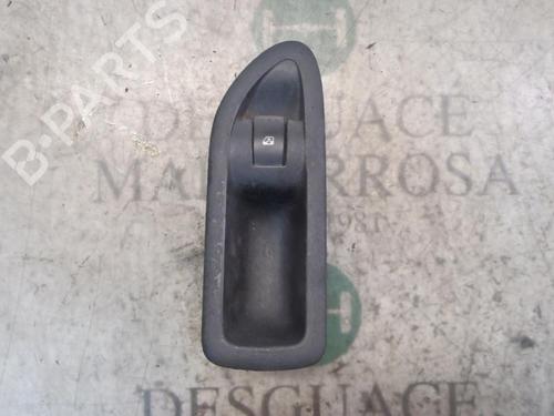right-rear-window-switch-renault-laguna-ii-bg01_-2001-2002-2003-2004-2005-2006-2007-3807462 main image