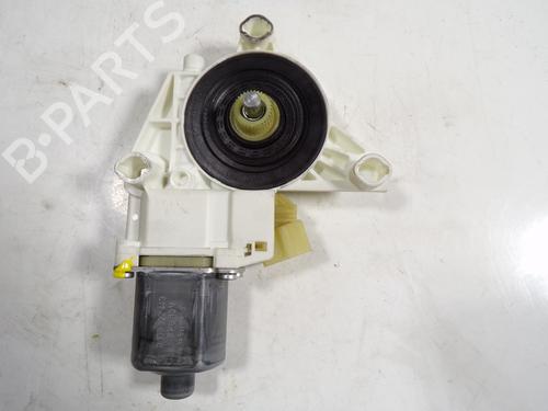 Used Right front window motor MERCEDES-BENZ C-CLASS (W204) [2007-2015]  6929995