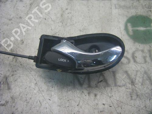 Venstre bak invendig håndtak FORD FOCUS I (DAW, DBW) 1.6 16V (100 hp) 3747848