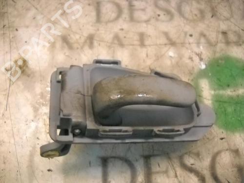 Venstre foran invendig håndtak CITROËN XSARA PICASSO (N68) 1.6 HDi (90 hp) 3736533