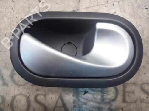 Used Front right interior door handle Front right interior door handle RENAULT MEGANE II (BM0/1_, CM0/1_) 1.5 dCi (BM1E, CM1E) (106 hp) 3796390 3796390