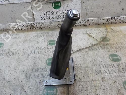 Used Hand brake Hand brake RENAULT MEGANE III Hatchback (BZ0/1_, B3_) 1.9 dCi (BZ0N, BZ0J) (131 hp) 8771144 8771144