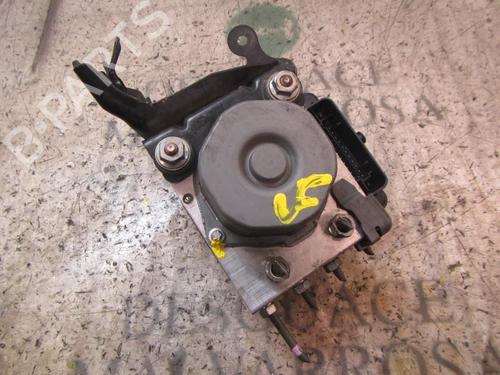 Used ABS pump ABS pump TOYOTA AURIS Estate (_E18_) 2.0 D-4D (ADE186_) (124 hp) 4010572 4010572