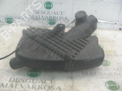 Used Air filter box RENAULT LAGUNA I (B56_, 556_) [1993-2002]  14293619