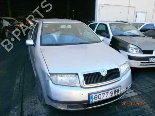 Klamka zewnętrzna drzwi przednich prawych SKODA FABIA I (6Y2) 1.9 SDI | BP3850381C129 