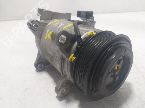 Used AC compressor AC compressor BMW X1 (F48) sDrive 18 d (150 hp) 19533802 19533802