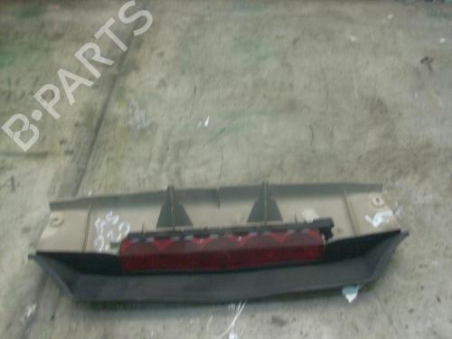 Used Rear center light FORD MONDEO III Turnier (BWY) 2.0 TDCi (130 hp) 10968465