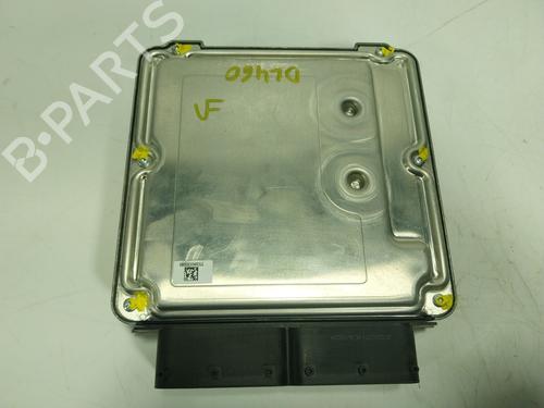 Used Engine control unit (ECU) SEAT LEON Sportstourer (KL8, KLD) 1.5 eTSI (150 hp) 32303648