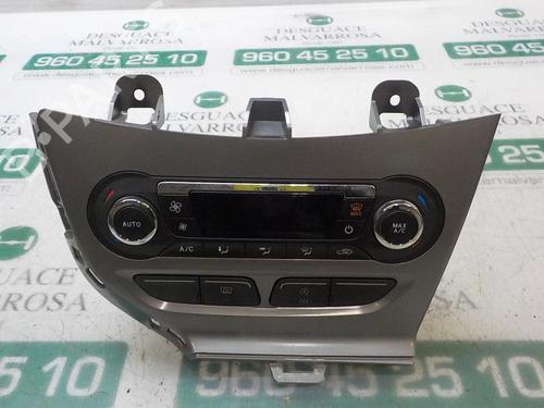 Used Climate control FORD FOCUS III [2010-2020]  4003212