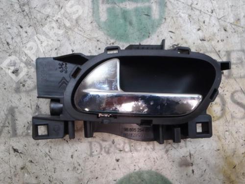 Used Rear left interior door handle Rear left interior door handle PEUGEOT 308 I (4A_, 4C_) 1.6 HDi (90 hp) 3819377 3819377