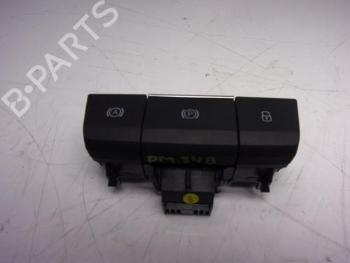 BP15914214I18 main image