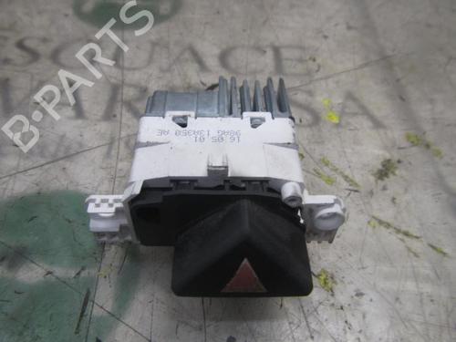 Used Warning switch FORD FOCUS I (DAW, DBW) [1998-2009]  3836907
