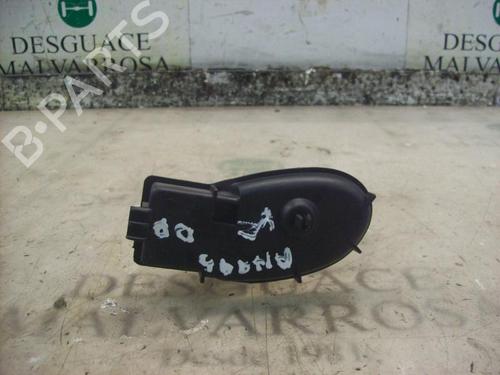 Maniglia interna anteriore destra FORD FOCUS I (DAW, DBW) 1.8 TDCi | BP3745803I14 