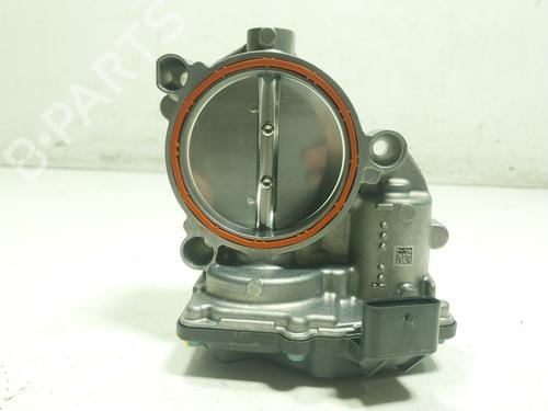 Used Throttle body Throttle body BMW 4 Convertible (G23, G83) M 440 i Mild-Hybrid xDrive (374 hp) 30733680 30733680