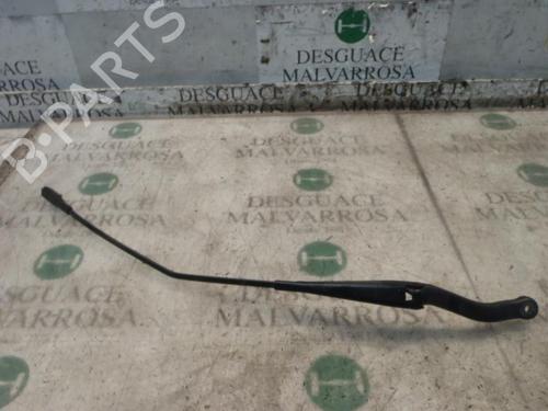 Used Front windshield wiper arm Front windshield wiper arm OPEL CORSA D (S07) 1.3 CDTI (L08, L68) (75 hp) 3814410 3814410
