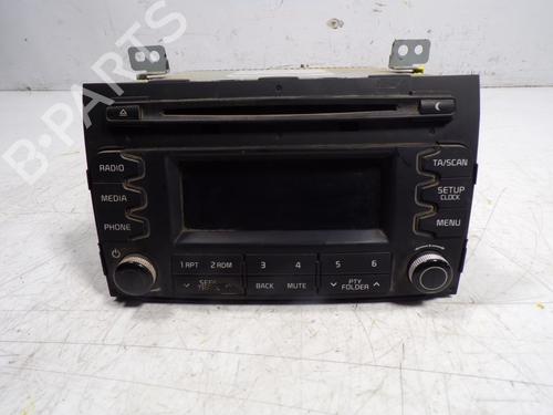Used Radio KIA SPORTAGE III (SL) 1.7 CRDi (116 hp) 8823865