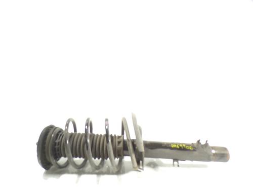Used Right front shock absorber Right front shock absorber CITROËN C4 CACTUS 1.2 THP 110 (110 hp) 8286596 8286596