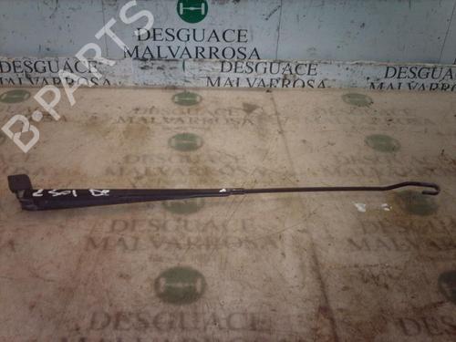 Used Front windshield wiper arm RENAULT SCÉNIC I MPV (JA0/1_, FA0_) 1.9 dCi RX4 (102 hp) 3754071
