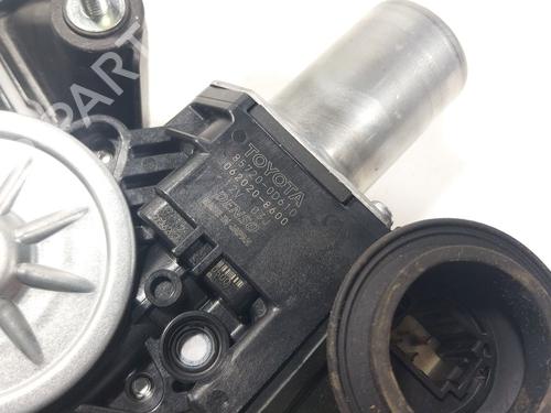 Vindusheismekanisme venstre bak TOYOTA YARIS CROSS (MXP_) 1.5 Hybrid (MXPJ11) | BP30767182C24