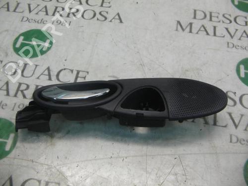 Used Front left interior door handle MERCEDES-BENZ A-CLASS (W168) A 160 (168.033, 168.133) (102 hp) 3768481