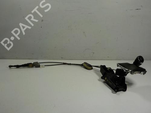 Used Gear lever Gear lever RENAULT KADJAR (HA_, HL_) 1.2 TCe 130 (HLMR) (130 hp) 14931230 14931230