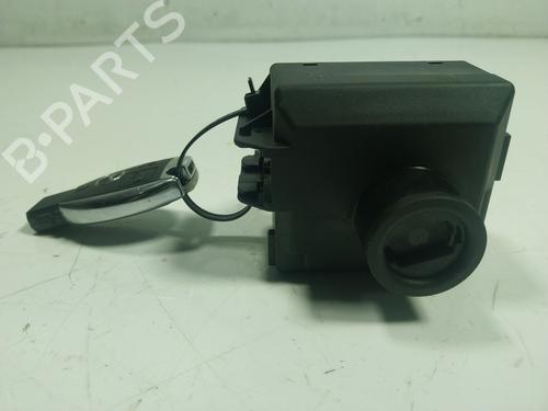 Used Ignition barrel Ignition barrel MERCEDES-BENZ GLA-CLASS (X156) GLA 180 (156.942) (122 hp) 17110271 17110271