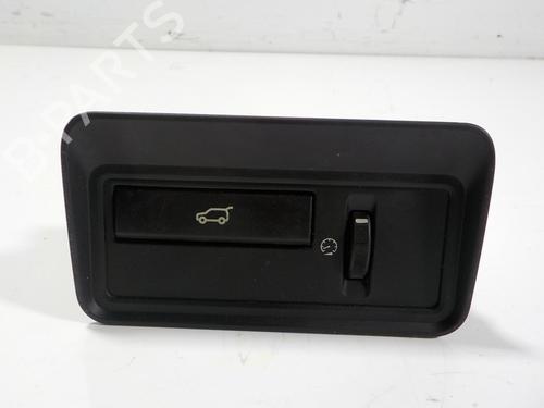 Used Tailgate handle Tailgate handle LAND ROVER RANGE ROVER SPORT II (L494) 3.0 SDV6 4x4 (306 hp) 13515080 13515080