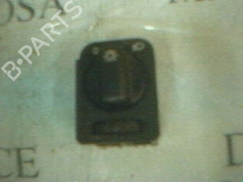 Used Headlight switch Headlight switch OPEL CORSA B (S93) 1.4 i (F08, F68, M68) (60 hp) 3757086 3757086