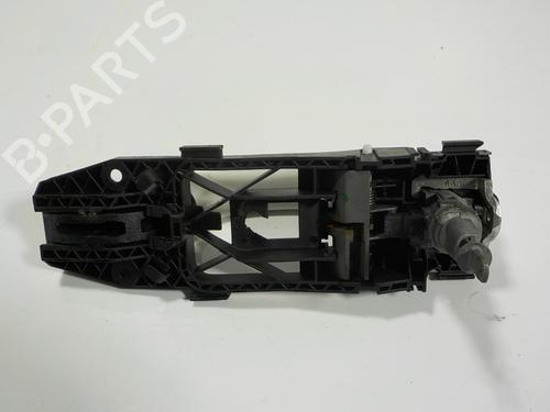 Front left exterior door handle SEAT LEON ST (5F8) 2.0 TDI 4Drive | BP15106418C128 