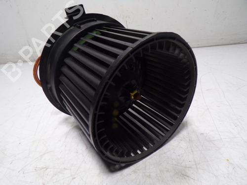 Used Heater blower motor Heater blower motor RENAULT CLIO IV (BH_) [2012-2021] 15064470 15064470