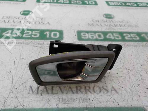 Used Front right interior door handle Front right interior door handle KIA CARENS II MPV (FJ) 2.0 CRDi (140 hp) 4702257 4702257