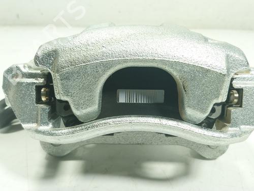 Used Right front brake caliper Right front brake caliper TOYOTA YARIS CROSS (MXP_) 1.5 Hybrid (MXPJ11) (131 hp) 31837257 31837257
