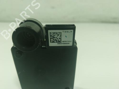 Module électronique TESLA MODEL Y (5YJY) Long Range All-wheel Drive | BP16665787M83 